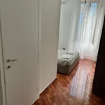 La Tela Di Elena Naples